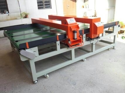 Conveyor Type Metal Detector Head 304 SUS Material for Lime works / Quarries