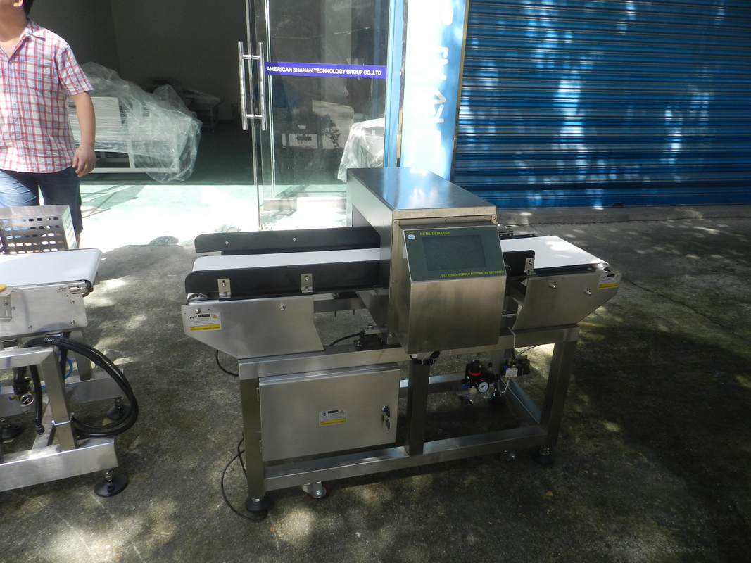 High Sensitivity Belt Conveyor Metal Detectors 90W For Medicine / Apparel Industry