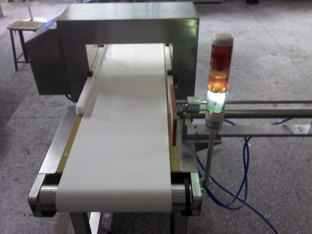 Tabletop Food Safety Detector Conveyor Metal Detector For Food Process Industry
